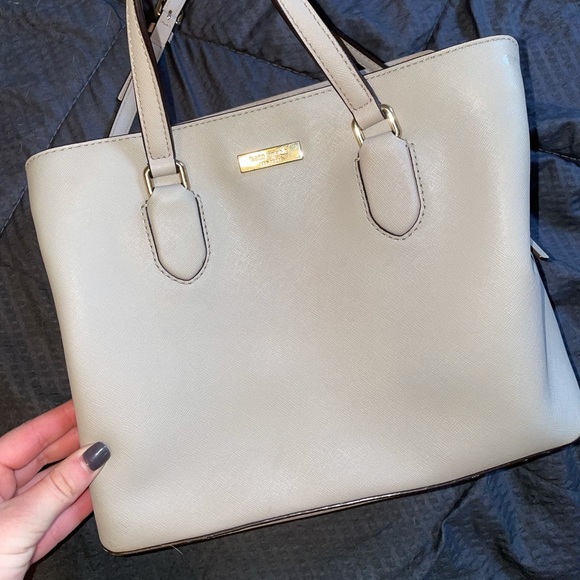 kate spade Handbags - Kate Spade crossbody/purse!